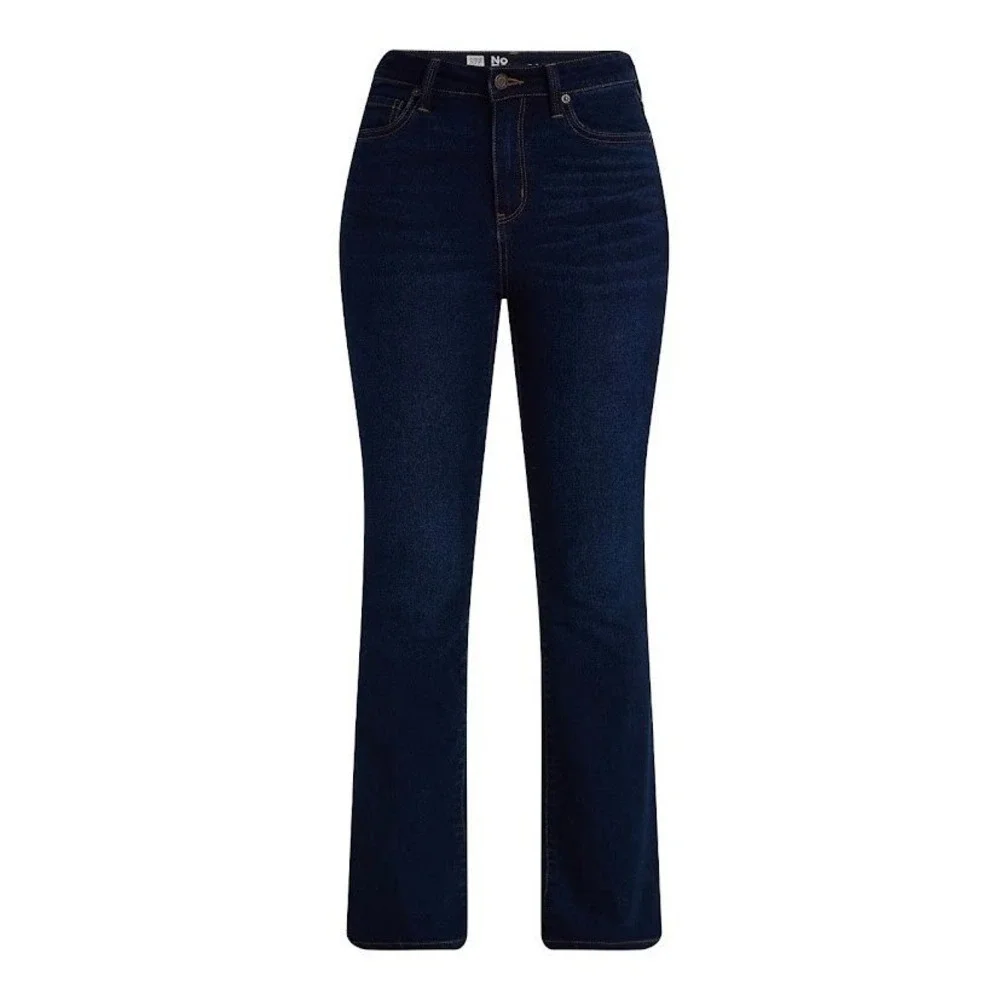 No Boundaries Mid Rise Bootcut Jeans Dark Wash Slim Fit Size 4 -32 Inseam - Picture 5 of 7